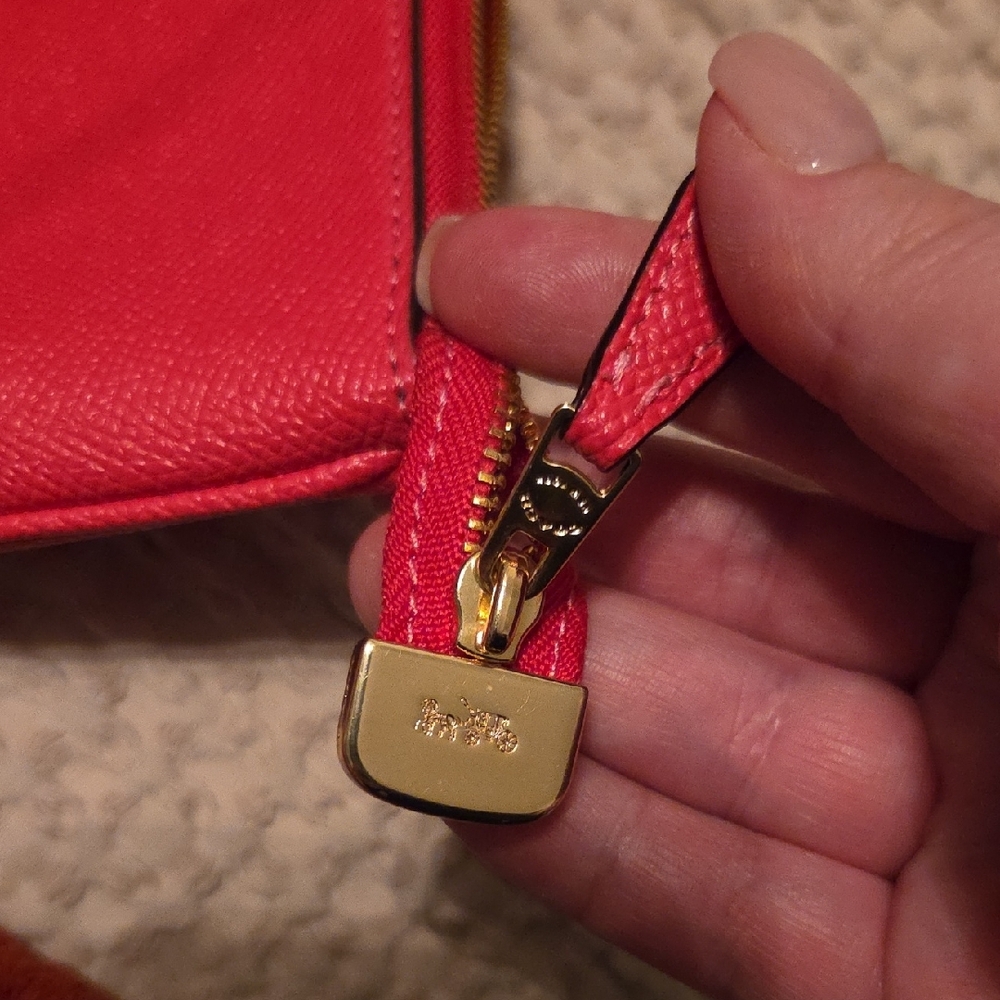 Coach Pink Pebbled Leather Chain Wristlet - Picture 2 of 5